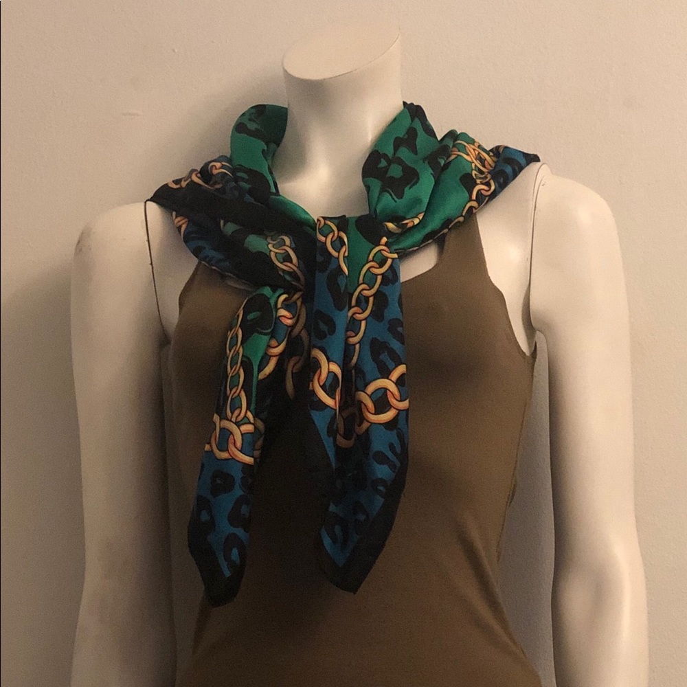 Scarf - Picture 2 of 2